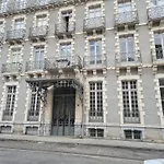 Apartment Centre-ville 18 M² - - Fr-1-234-357 *